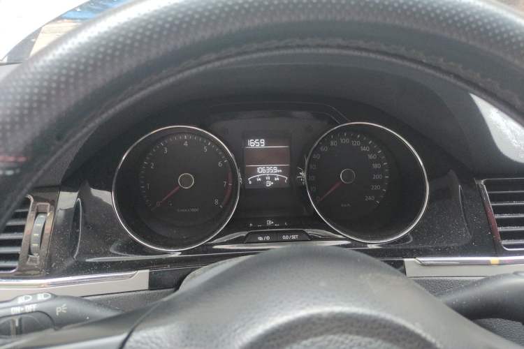 Used Volkswagen Bora 2013 1.4T Automatic Comfort Model Instrument Cluster