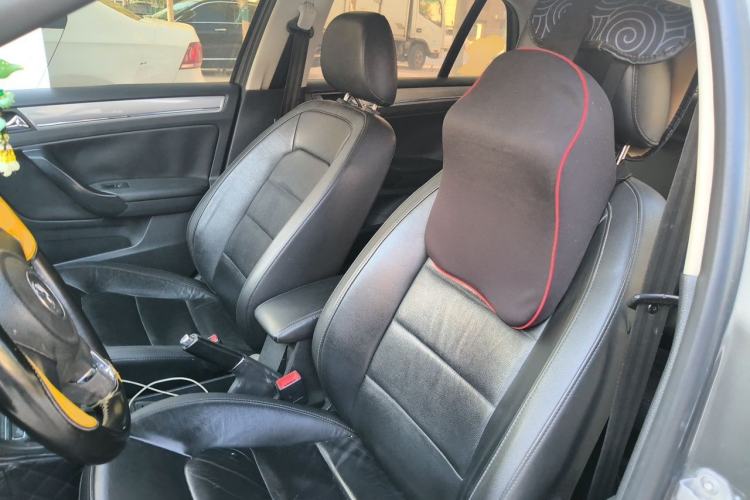 Used Volkswagen Bora 2013 1.4T Automatic Comfort Model Left Front Seat