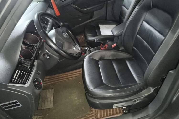 Used Volkswagen Bora 2013 1.6L Automatic Comfort Model Left Front Seat