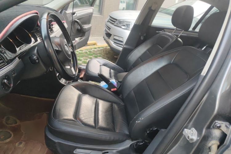 Used Volkswagen Bora 2013 1.6L Manual Comfort Model Left Front Seat