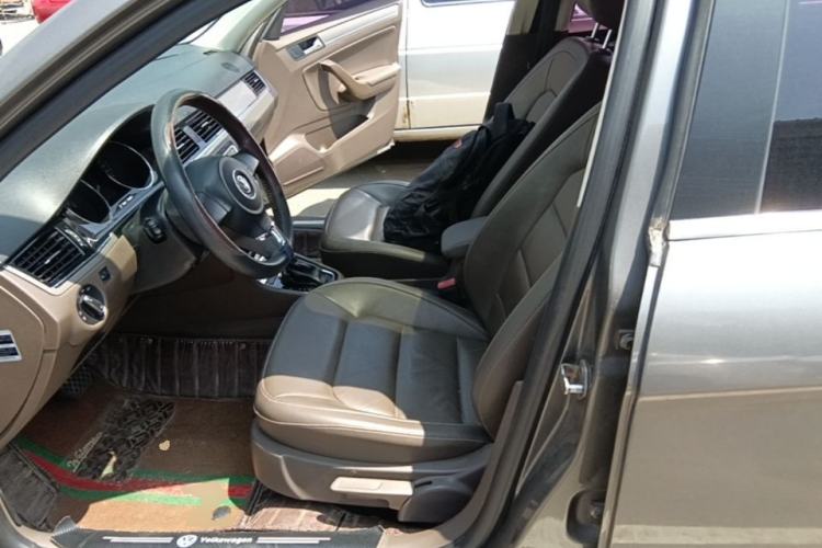 Used Volkswagen Bora 2013 1.6L Automatic Comfort Model Left Front Seat