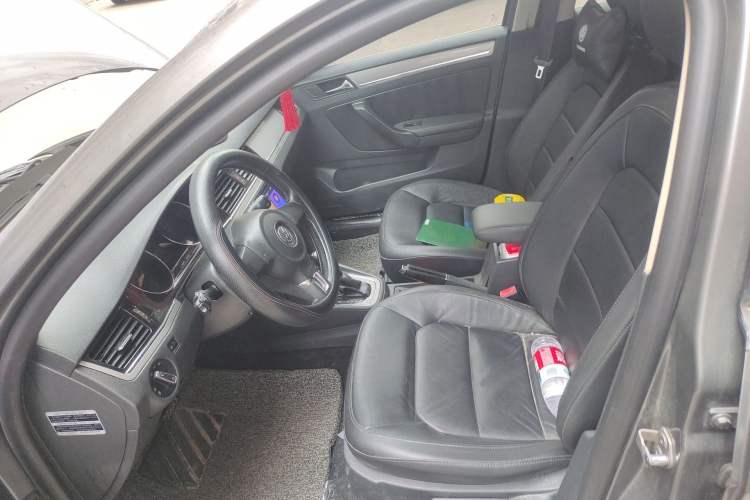 Used Volkswagen Bora 2013 1.4T Automatic Comfort Model Left Front Seat
