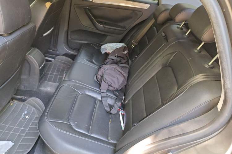 Used Volkswagen Bora 2013 1.6L Automatic Comfort Model Left Rear Seat