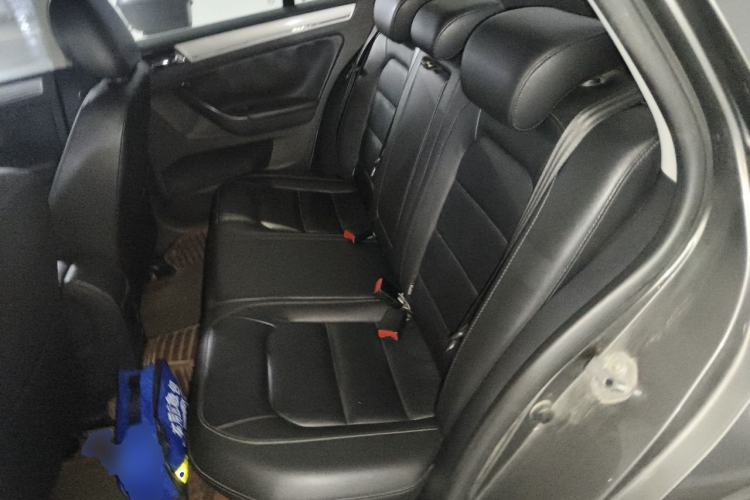Used Volkswagen Bora 2013 1.6L Automatic Comfort Model Left Rear Seat