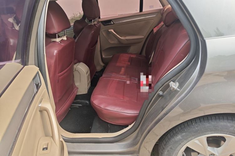Used Volkswagen Bora 2013 1.6L Automatic Comfort Model Left Rear Seat