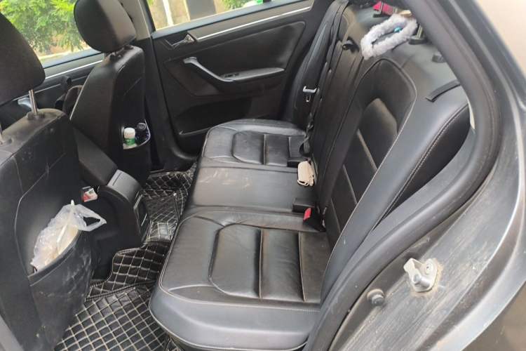 Used Volkswagen Bora 2013 1.6L Manual Comfort Model Left Rear Seat