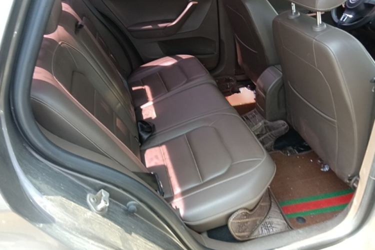 Used Volkswagen Bora 2013 1.6L Automatic Comfort Model Left Rear Seat