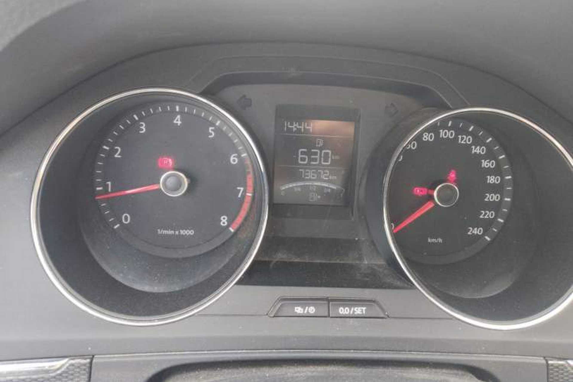 Used Volkswagen Bora 2013 1.6L Manual Fashion Edition Odometer Close Up