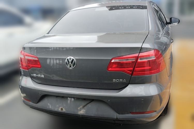 Used Volkswagen Bora 2013 1.6L Automatic Fashion Model Rear