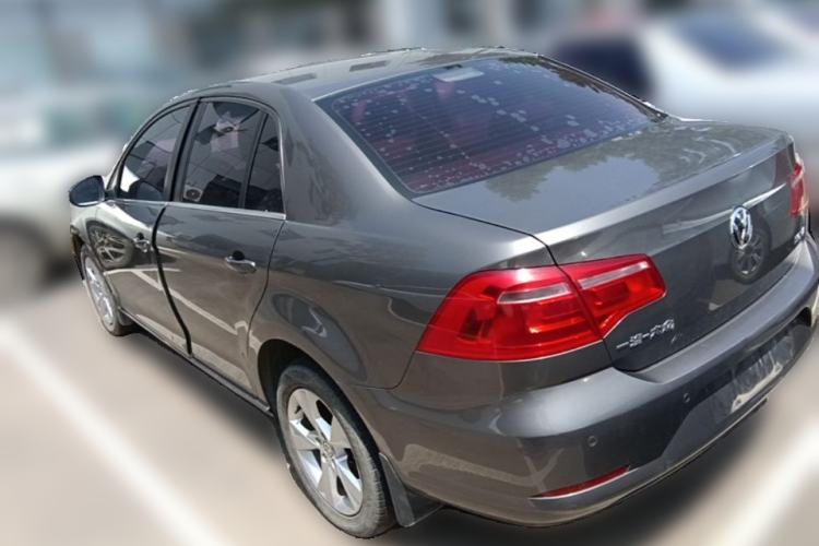 Used Volkswagen Bora 2013 1.6L Automatic Comfort Model Rear Left 45 Deg