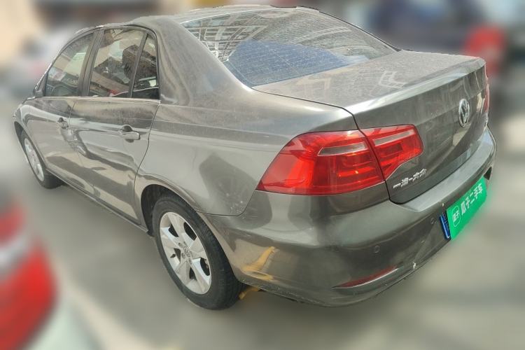 Used Volkswagen Bora 2013 1.6L Automatic Comfort Model Rear Left 45 Deg