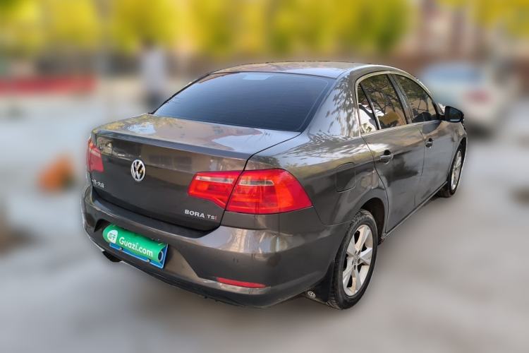Used Volkswagen Bora 2013 1.4T Automatic Comfort Model Rear Right 45 Deg