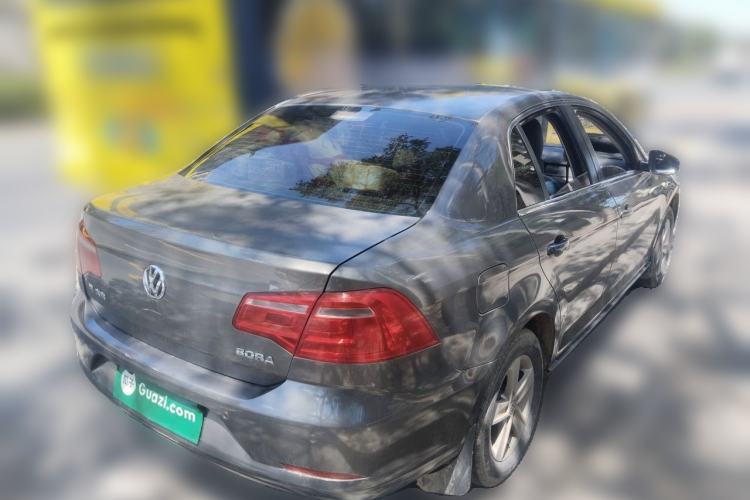 Used Volkswagen Bora 2013 1.6L Manual Fashion Edition Rear Right 45 Deg