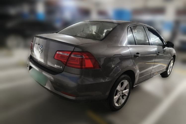 Used Volkswagen Bora 2013 1.6L Automatic Comfort Model Rear Right 45 Deg