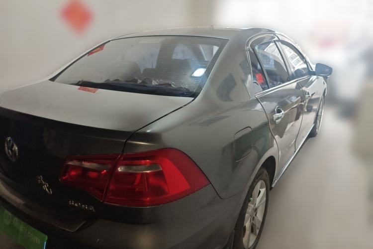 Used Volkswagen Bora 2013 1.6L Manual Comfort Model Rear Right 45 Deg