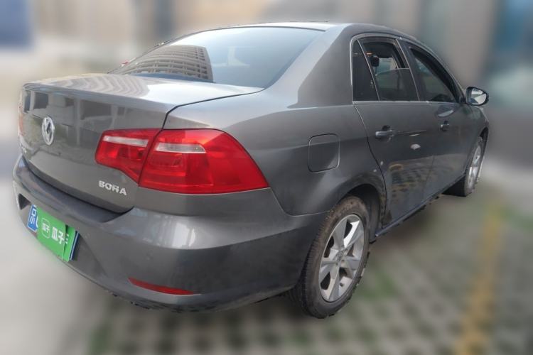 Used Volkswagen Bora 2013 1.6L Manual Comfort Model Rear Right 45 Deg