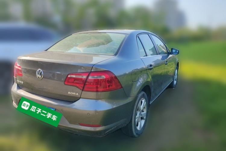 Used Volkswagen Bora 2013 1.6L Automatic Comfort Model Rear Right 45 Deg