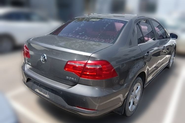 Used Volkswagen Bora 2013 1.6L Automatic Comfort Model Rear Right 45 Deg