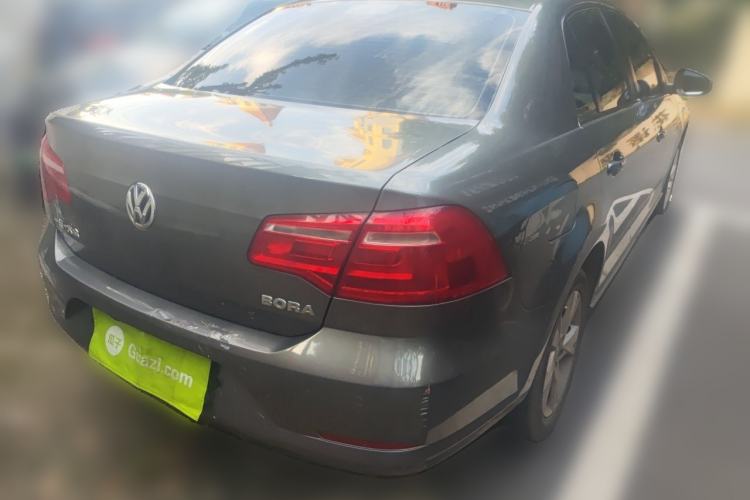 Used Volkswagen Bora 2013 1.6L Automatic Comfort Model Rear Right 45 Deg