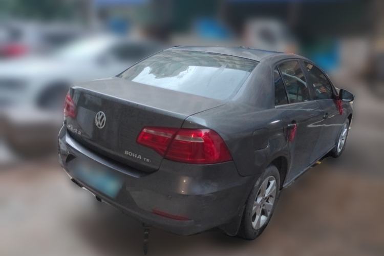 Used Volkswagen Bora 2013 1.4T Automatic Comfort Model Rear Right 45 Deg