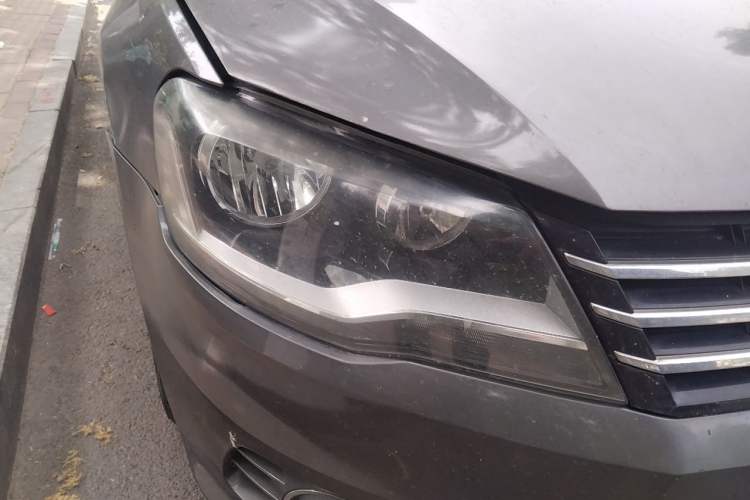 Used Volkswagen Bora 2013 1.4T Automatic Luxury Model Right Front Headlight