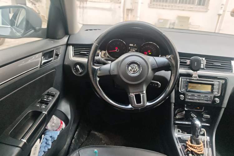 Used Volkswagen Bora 2013 1.4T Automatic Comfort Model Steering Wheel