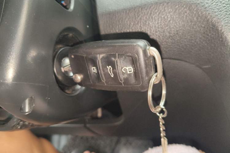 Used Volkswagen Bora 2013 1.6L Automatic Comfort Model Vehicle Key