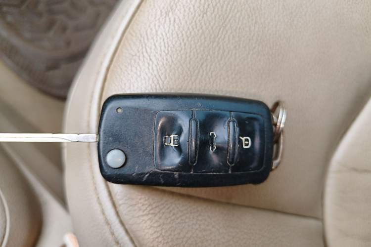 Used Volkswagen Bora 2013 1.6L Manual Comfort Model Vehicle Key