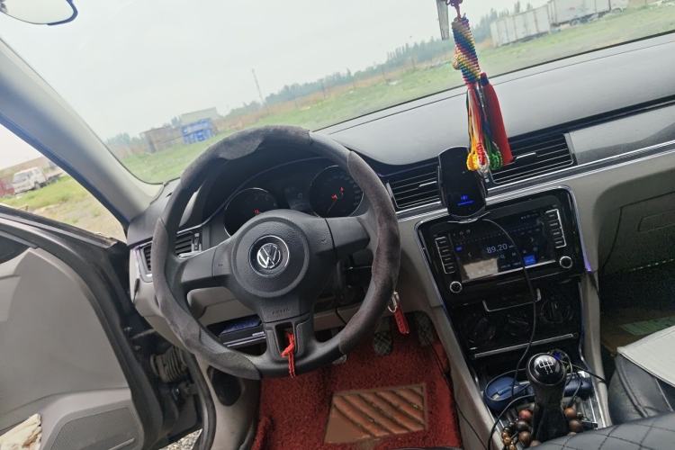 Used Volkswagen Bora 2013 1.6L Manual Fashion Edition Steering Wheel