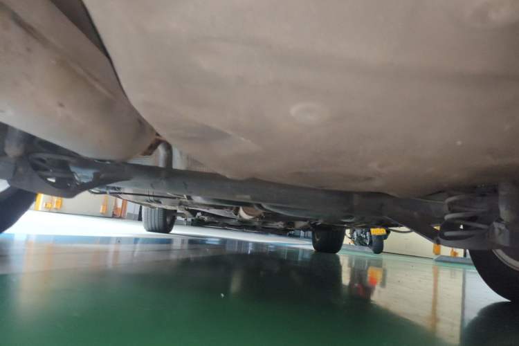 Used Volkswagen Bora 2013 1.6L Automatic Fashion Model Chassis Rear