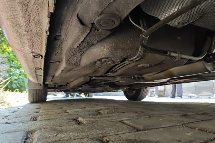 Used Volkswagen Bora 2013 1.6L Automatic Fashion Model Chassis Rear Left