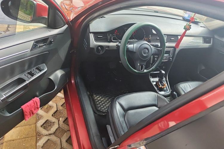 Used Volkswagen Bora 2013 1.4T Automatic Comfort Model Driver Seat