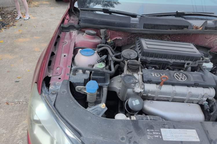 Used Volkswagen Bora 2013 1.6L Automatic Comfort Model Engine Bay Right