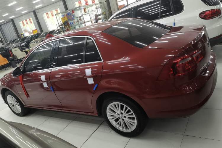 Used Volkswagen Bora 2013 1.6L Automatic Luxury Model Exterior 5