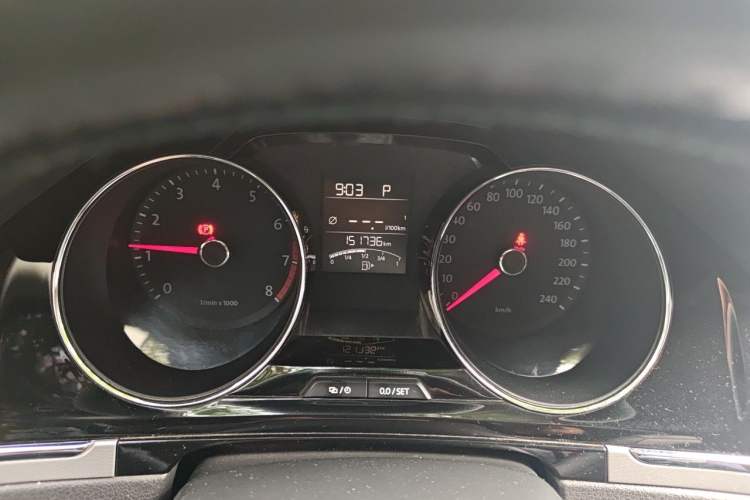 Used Volkswagen Bora 2013 1.4T Automatic Comfort Model Instrument Cluster