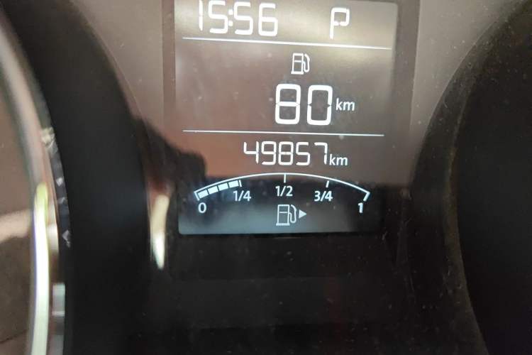 Used Volkswagen Bora 2013 1.6L Automatic Fashion Model Odometer Close Up