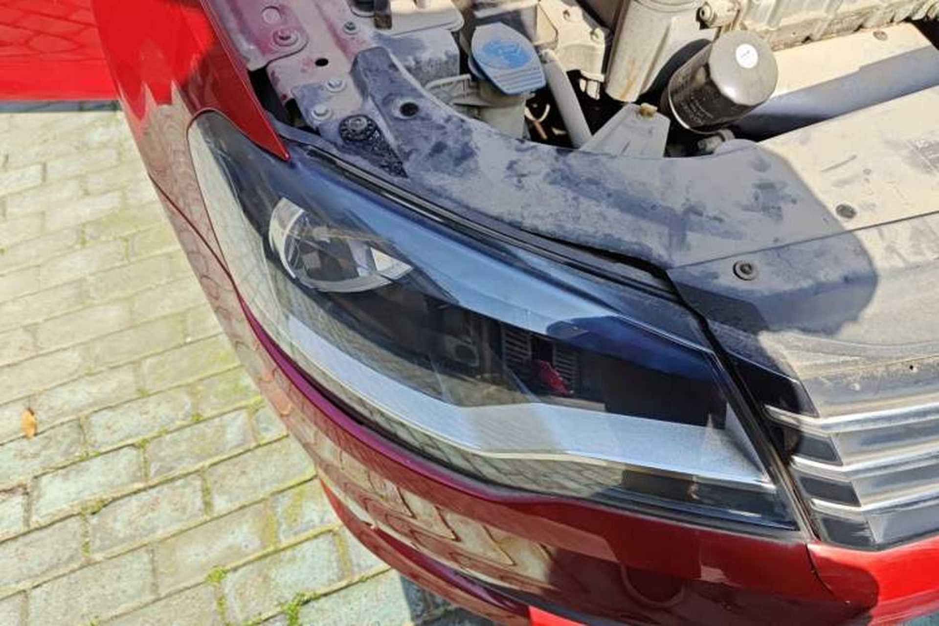 Used Volkswagen Bora 2013 1.6L Automatic Fashion Model Right Front Headlight