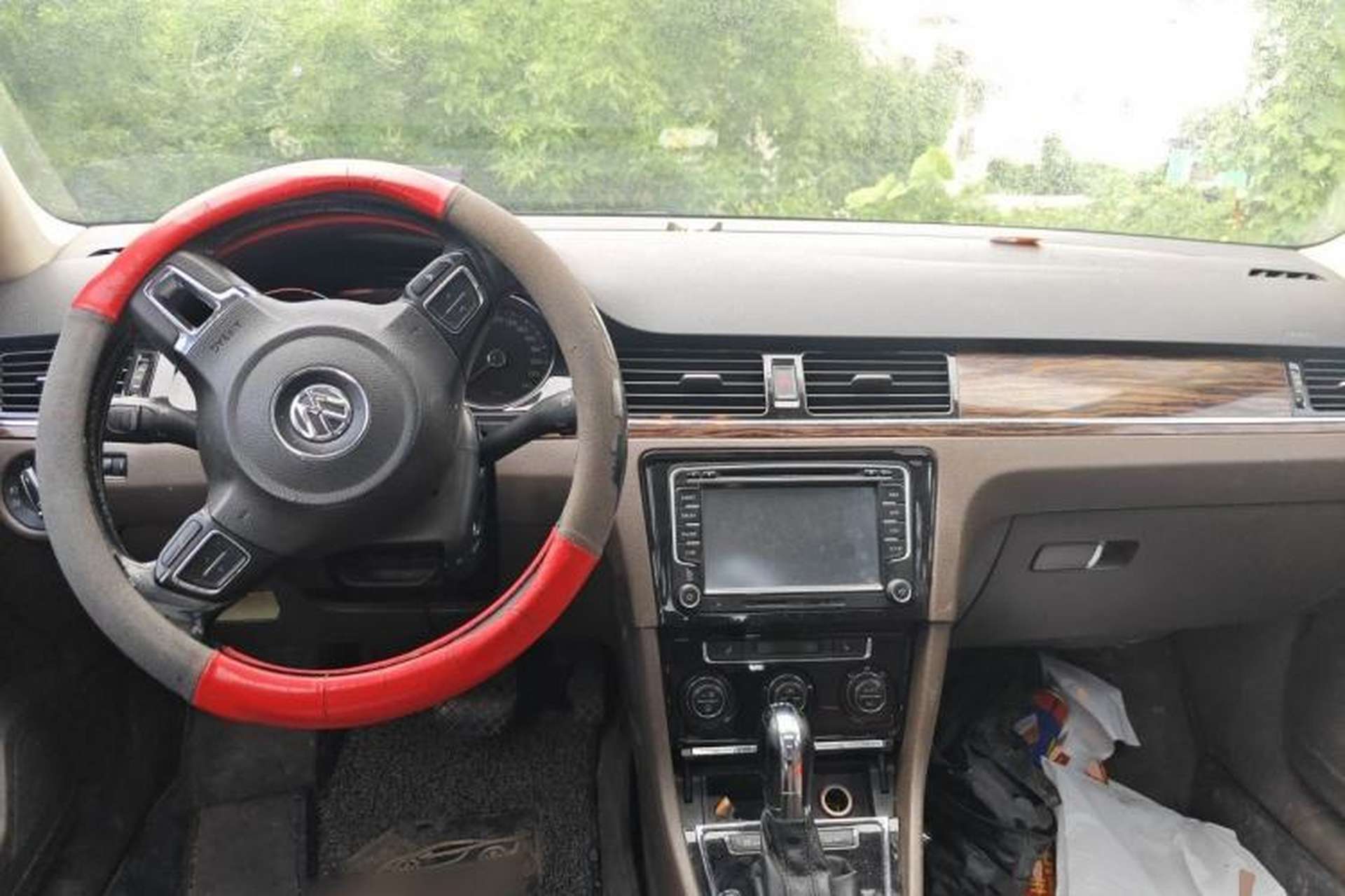 Used Volkswagen Bora 2013 1.4T Automatic Luxury Model Center Console