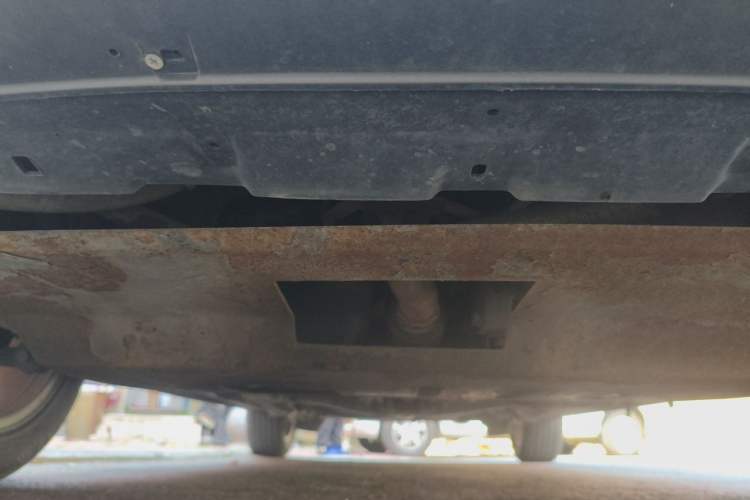 Used Volkswagen Bora 2013 1.6L Manual Comfort Model Chassis Front