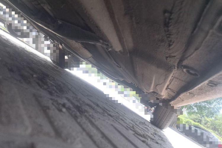 Used Volkswagen Bora 2013 1.6L Manual Fashion Edition Chassis Front Left