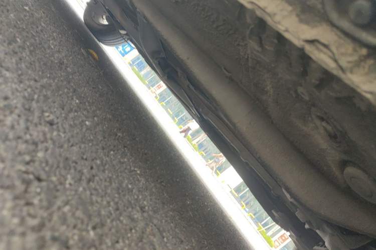 Used Volkswagen Bora 2013 1.6L Automatic Fashion Model Chassis Front Right