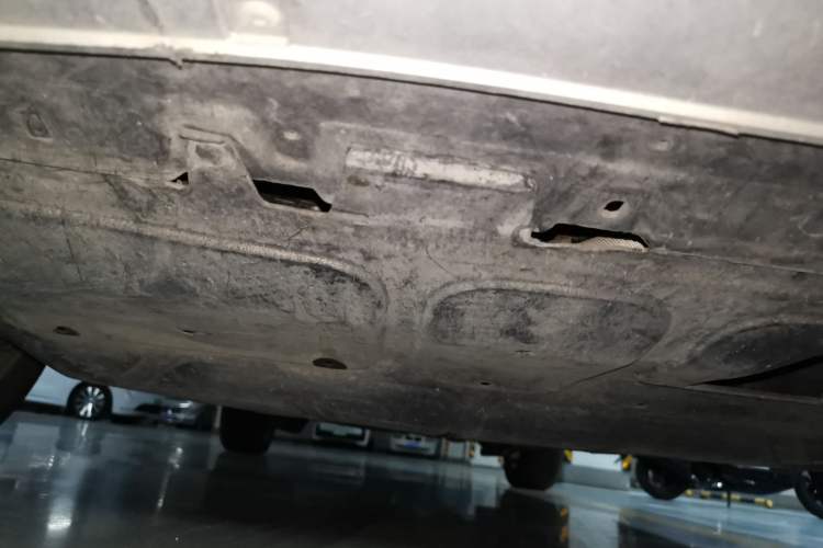 Used Volkswagen Bora 2013 1.6L Automatic Comfort Model Chassis Front
