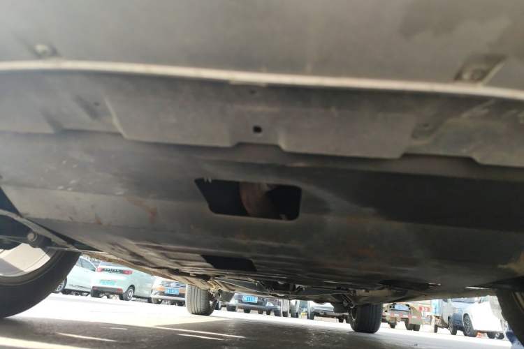 Used Volkswagen Bora 2013 1.6L Automatic Comfort Model Chassis Front