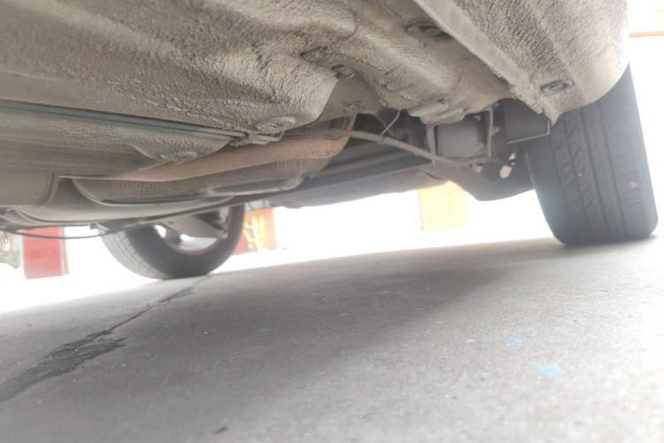 Used Volkswagen Bora 2013 1.6L Automatic Comfort Model Chassis Rear Left