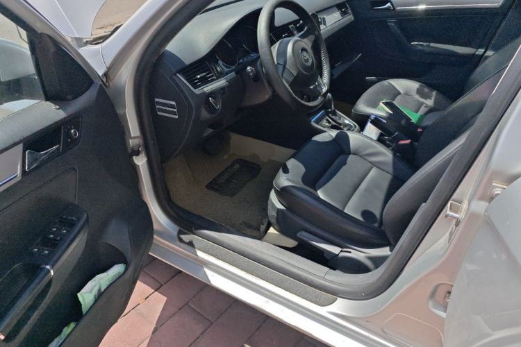 Used Volkswagen Bora 2013 1.6L Automatic Comfort Model Driver Seat