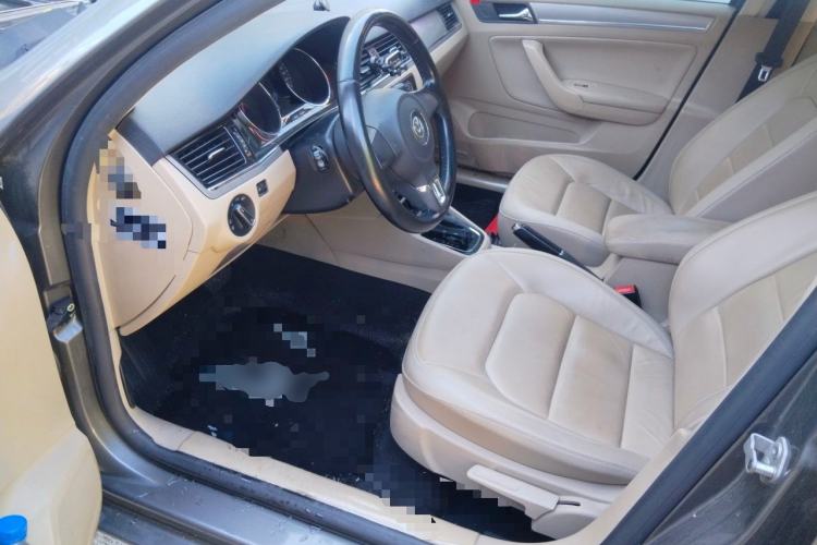 Used Volkswagen Bora 2013 1.4T Automatic Comfort Model Driver Seat