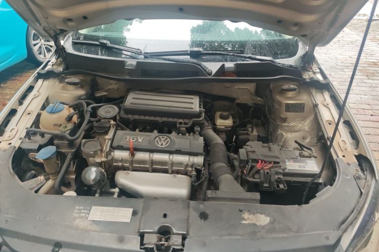 Used Volkswagen Bora 2013 1.6L Automatic Comfort Model Engine Bay