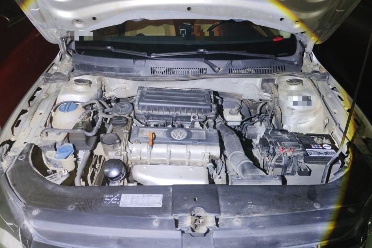 Used Volkswagen Bora 2013 1.6L Automatic Comfort Model Engine Bay