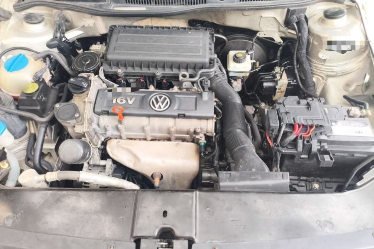 Used Volkswagen Bora 2013 1.6L Automatic Comfort Model Engine Bay