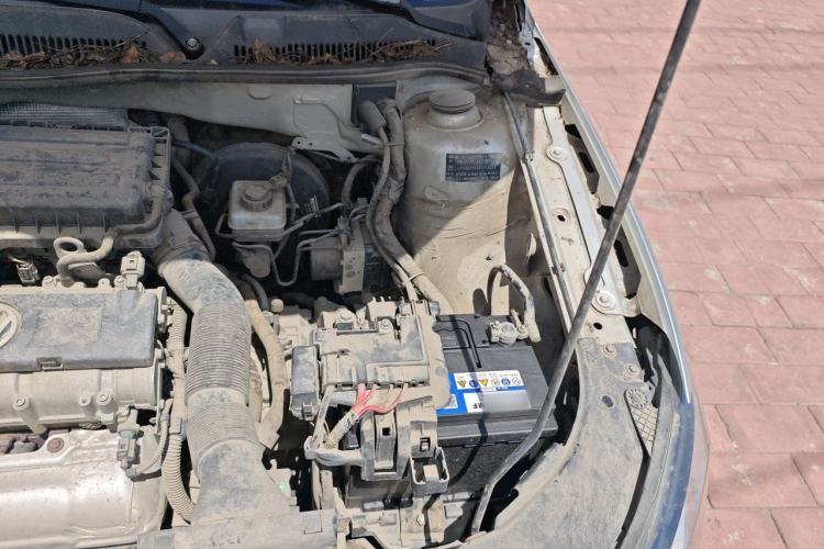 Used Volkswagen Bora 2013 1.6L Automatic Comfort Model Engine Bay Left